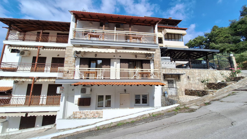 Vila Vula Beach thumbnail 3