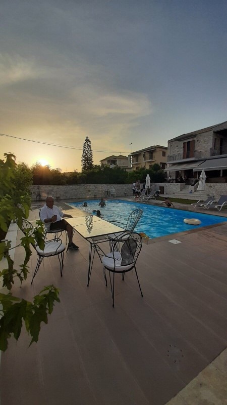 Vila Zefiros Luxury Resort thumbnail 12