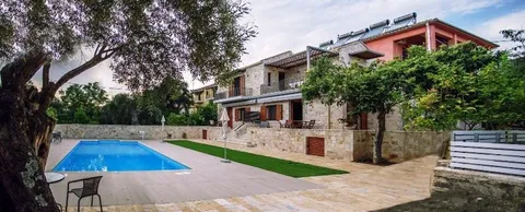 Vila Zefiros Luxury Resort - 4