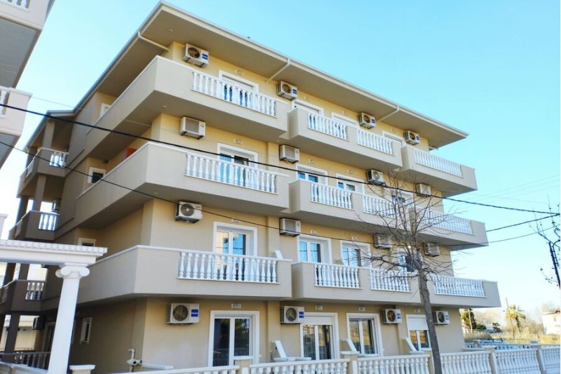 Vila Zinon (ex Grand Živanović)