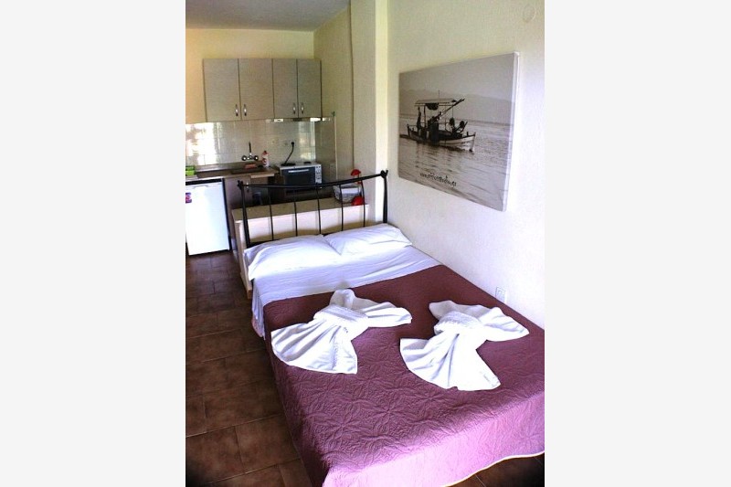 Vila Zisios Studios thumbnail 16