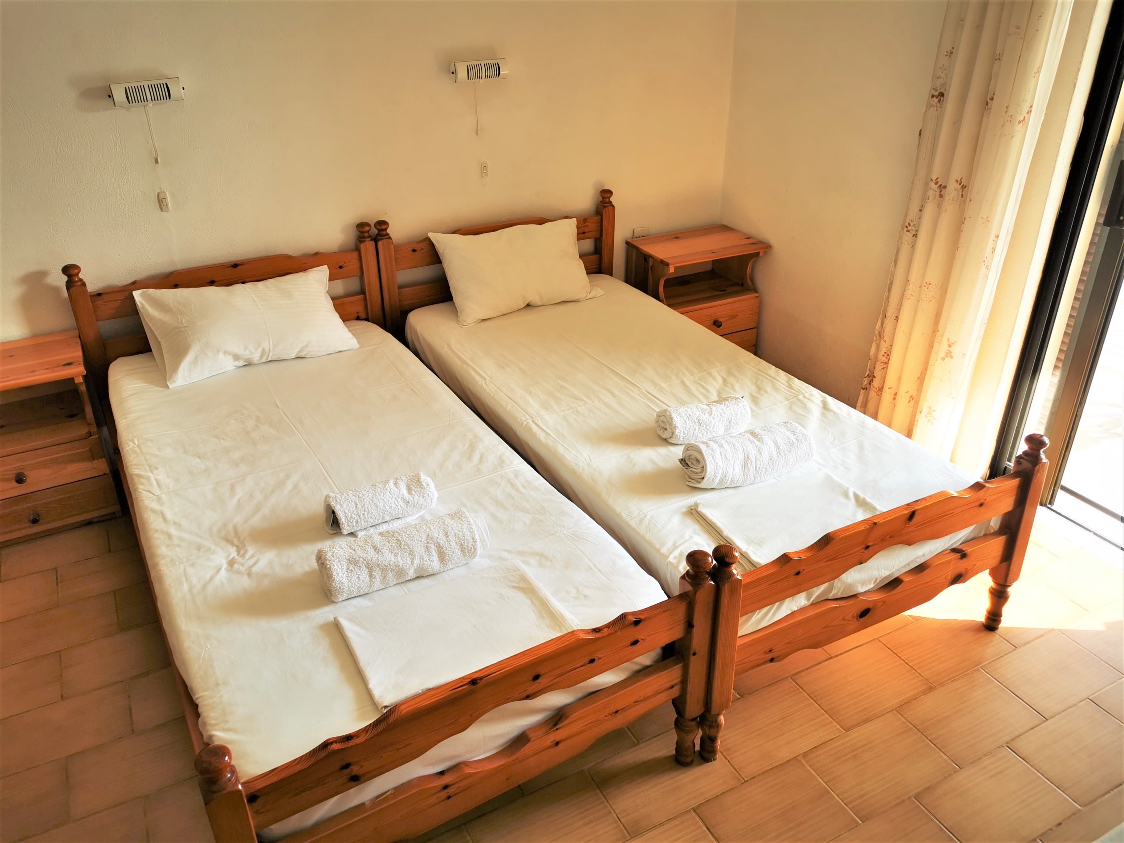 Zacharias Studios thumbnail 3