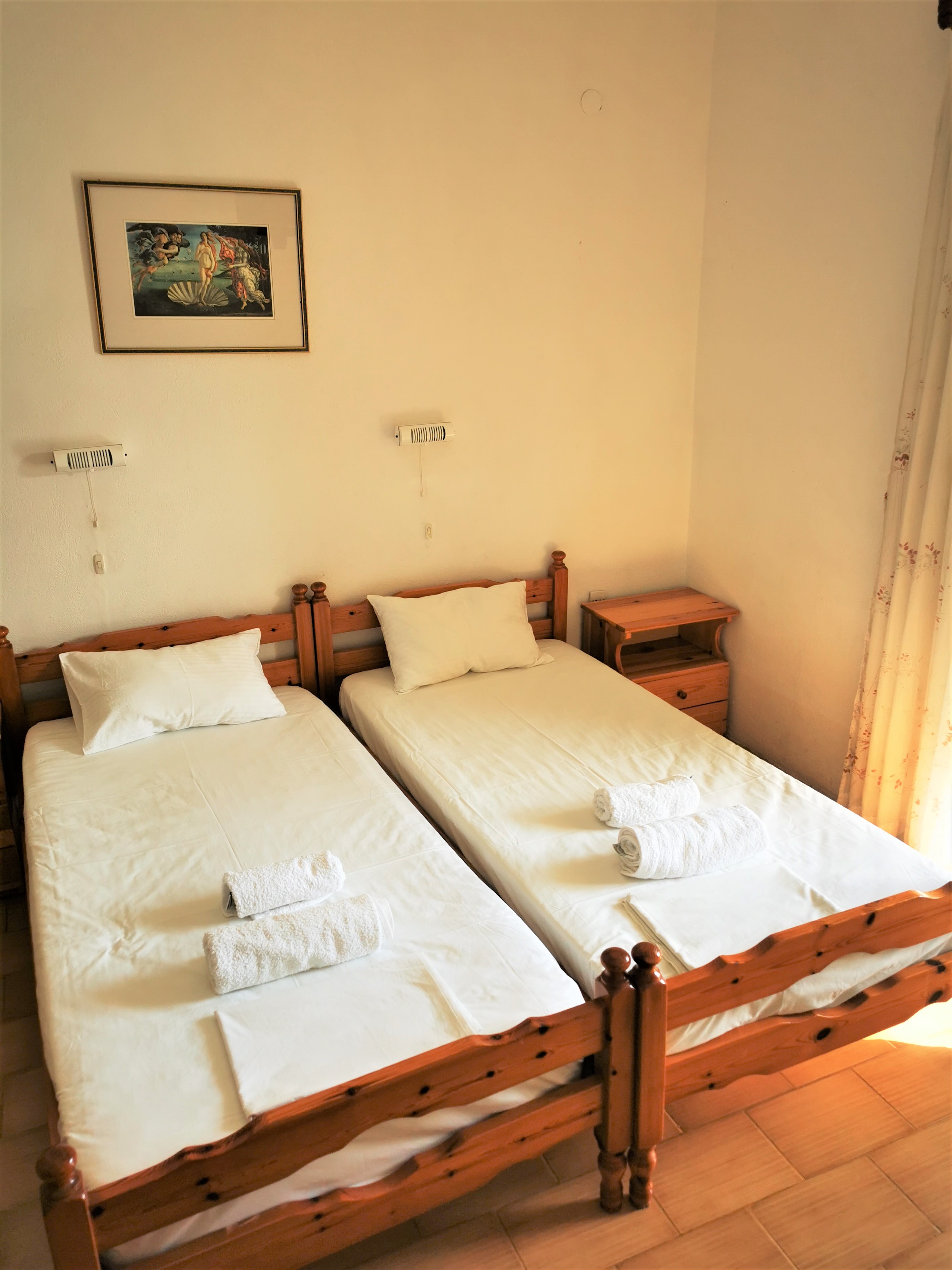 Zacharias Studios thumbnail 4