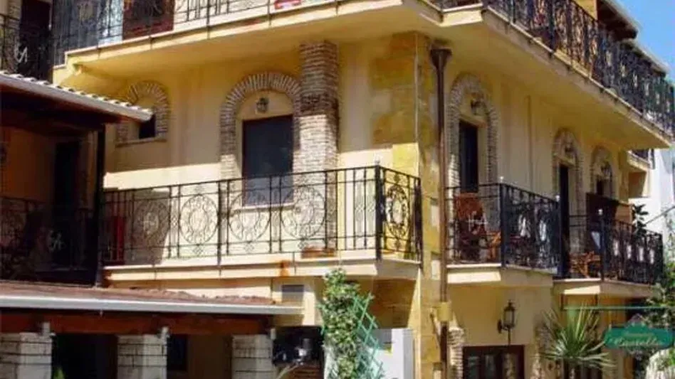 Acropol
