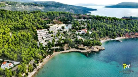 Alonissos Beach Bungalows