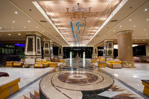 Amc Royal Hotel & Spa - 3