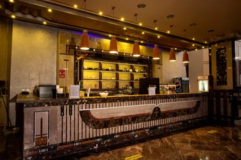 Amc Royal Hotel & Spa - 4