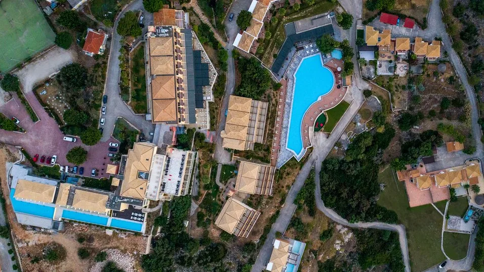 Apostolata Island Resort - 3