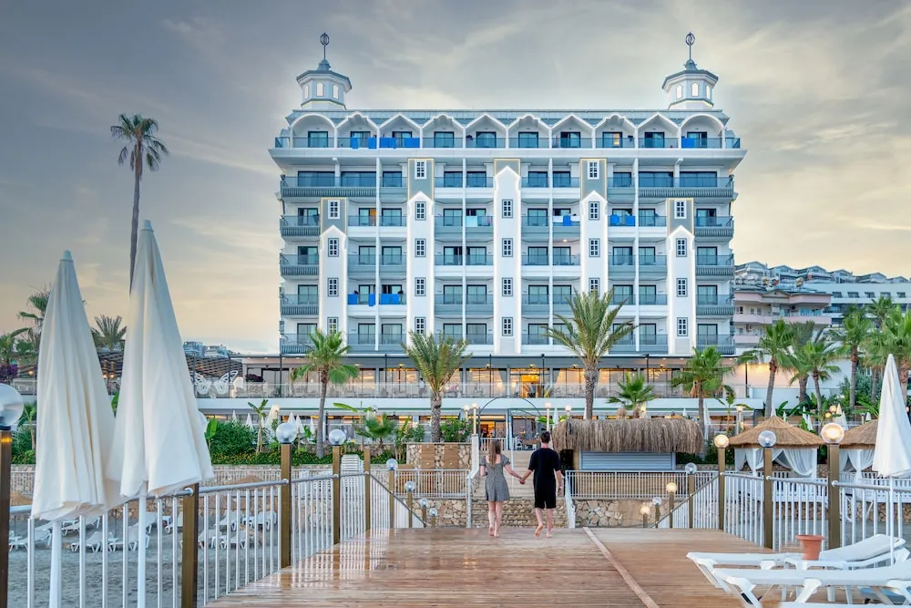 Aria Resort & Spa Hotel