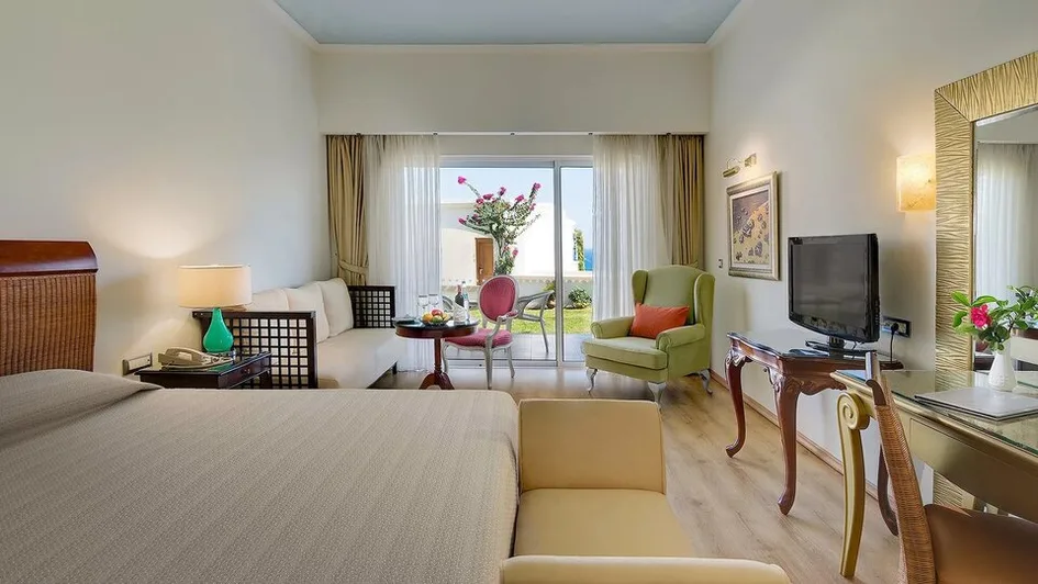 Deluxe Garden View Room