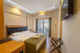 Aurasia Sea Side Hotel - 5