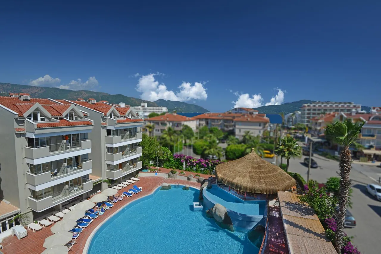 Begonville Beach Hotel