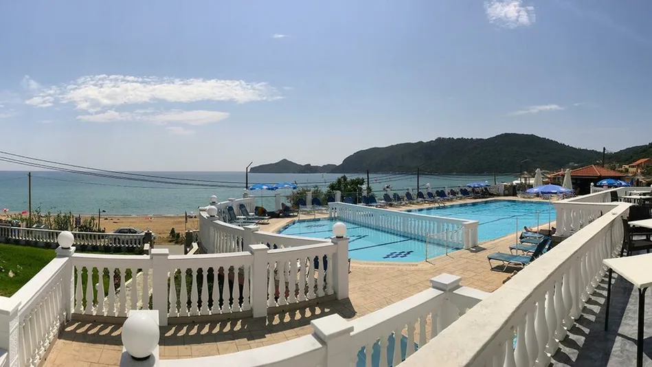 Belle Helene Hotel - 3