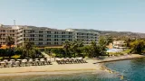 Calamos Beach Family Club - 2