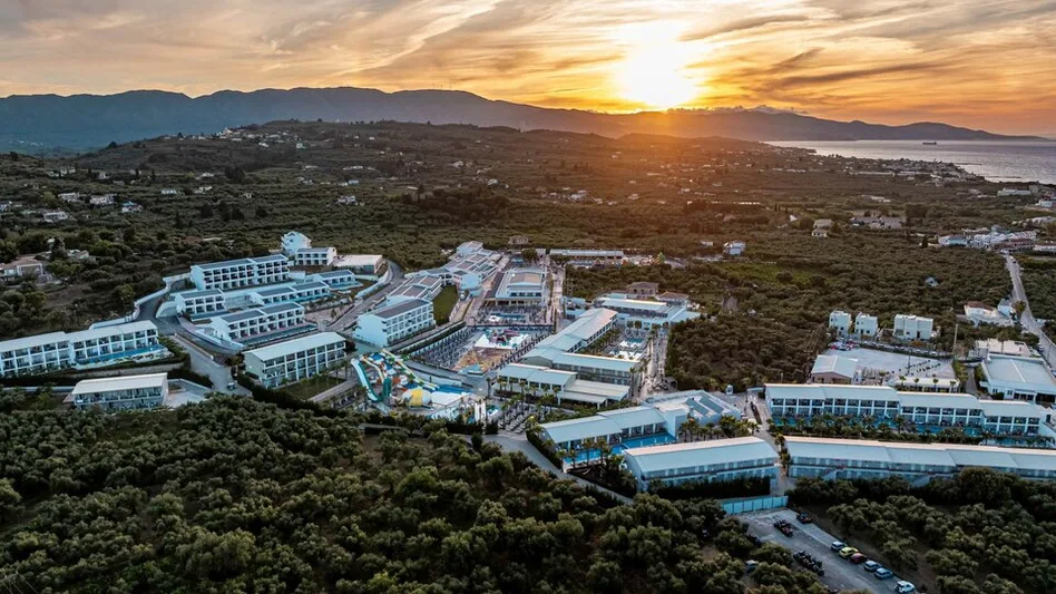 Caretta Paradise Resort & WaterPark