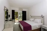 Charm Beach Hotel - 4