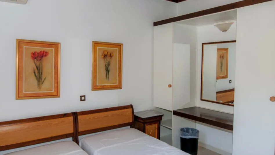 One Bedroom Suite Sea View