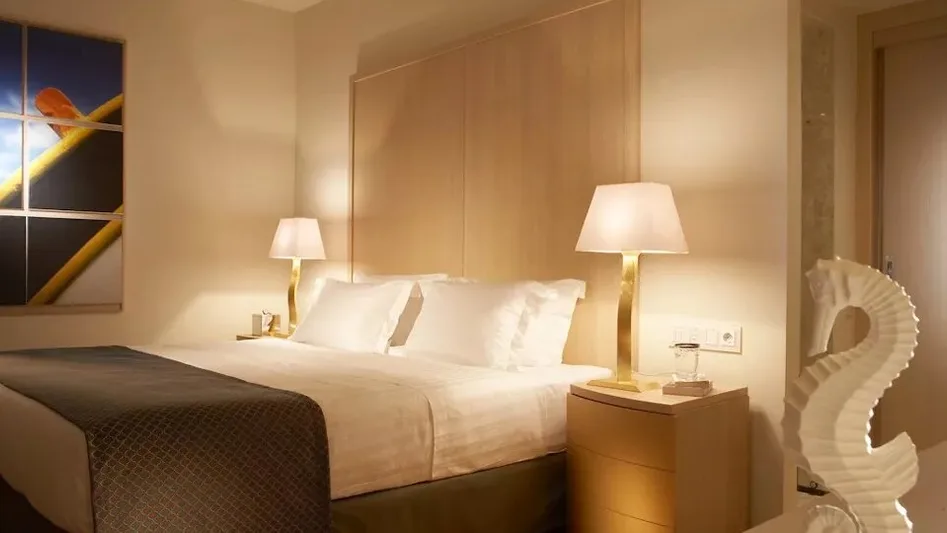 One-bedroom Suite Sea View