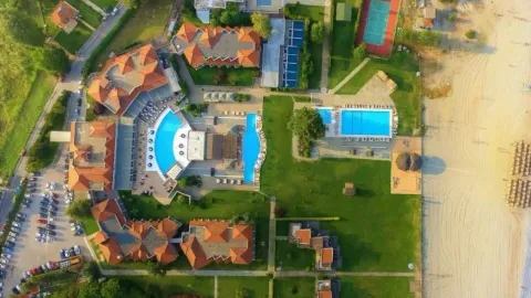 Dion Palace