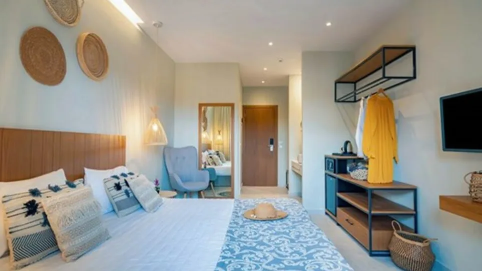 Deluxe Room for up to 2 persons