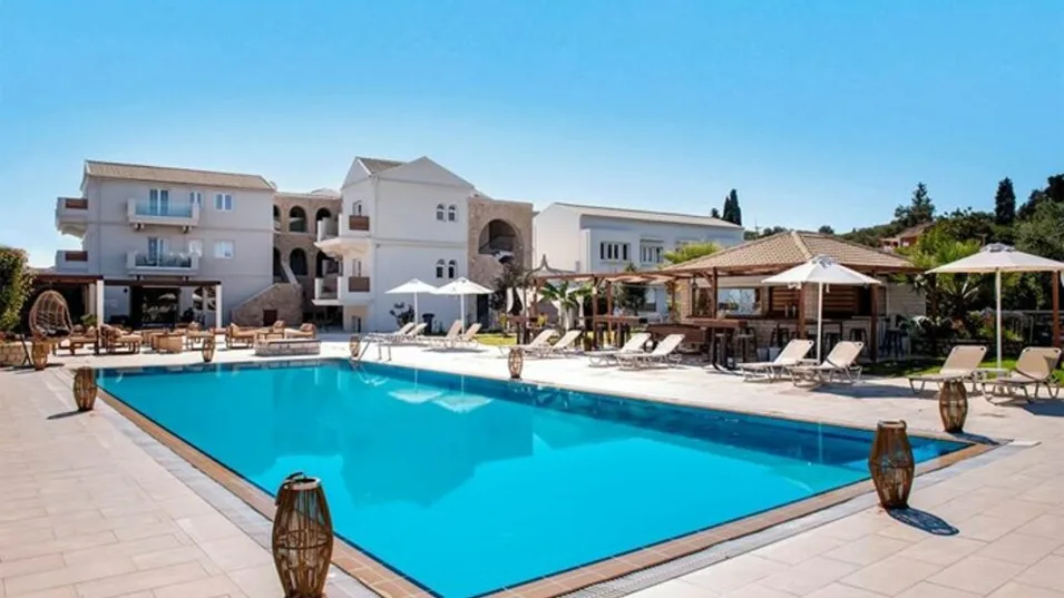 Ekati Mare Boutique Resort - 2