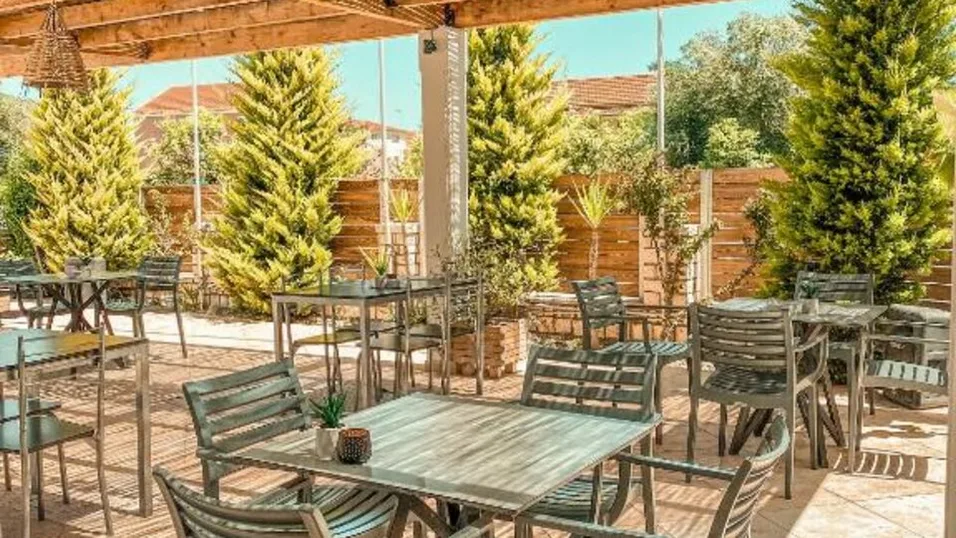 Ekati Mare Boutique Resort - 5