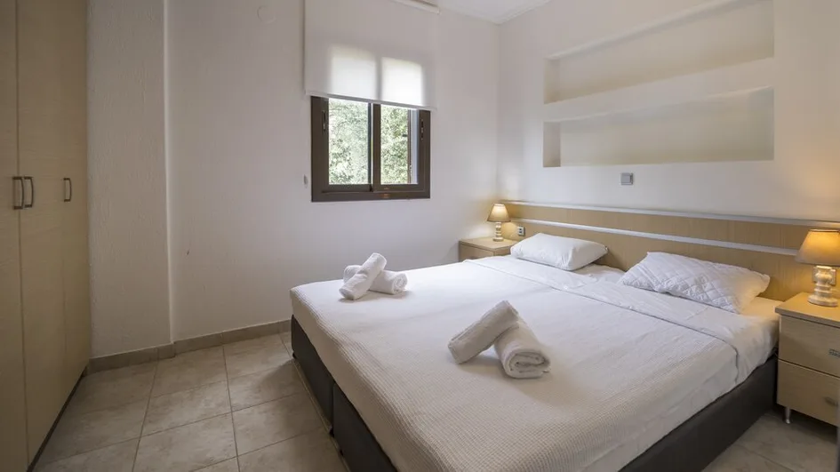 Standard 1-Bedroom Suite