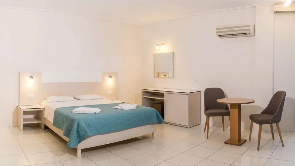 Double Room Pool View