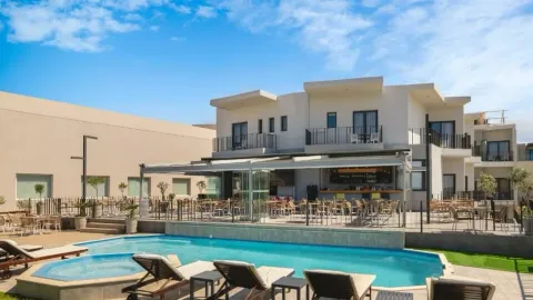 Elia Agia Marina Hotel