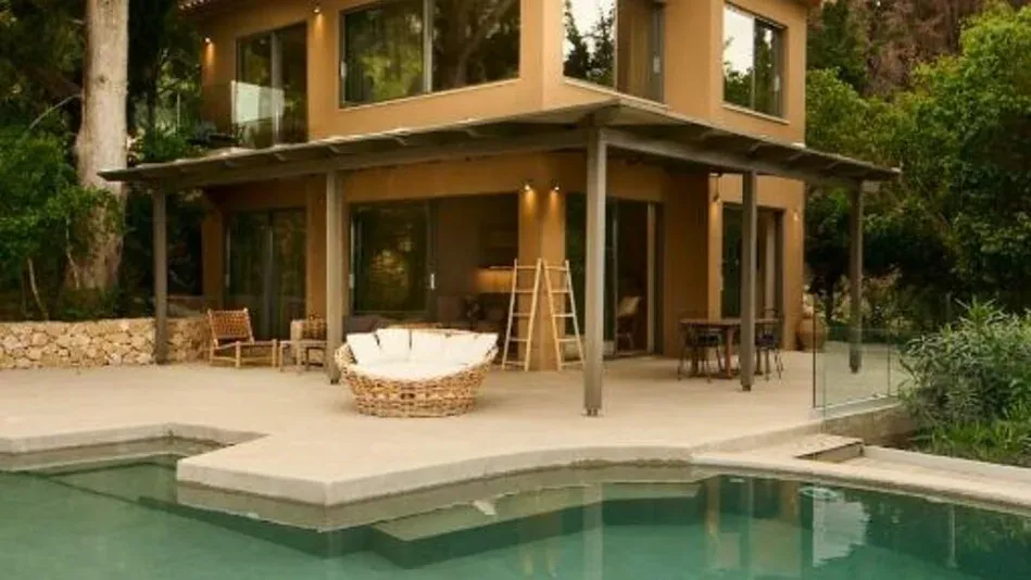 F Zeen Kefalonia - Adults Only