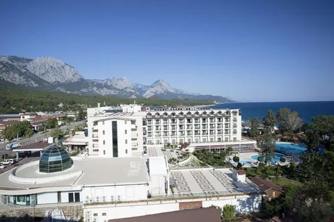Fore Resort & Spa