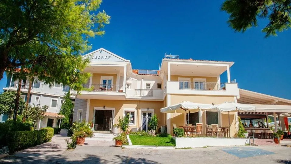 George Hotel Lefkada - 3