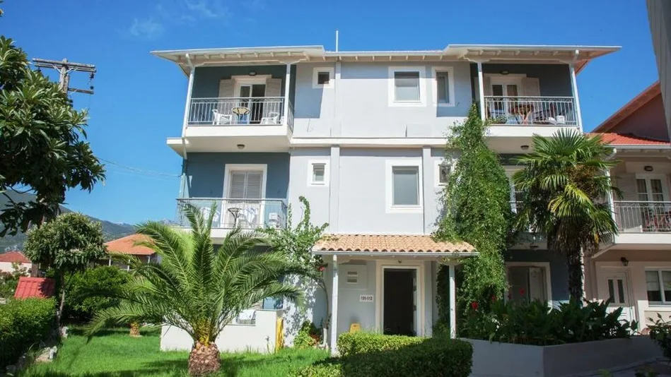 George Hotel Lefkada - 4