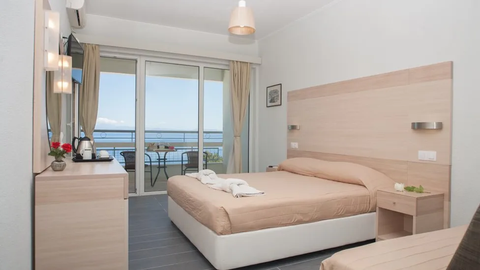 Standard Room Side Sea View