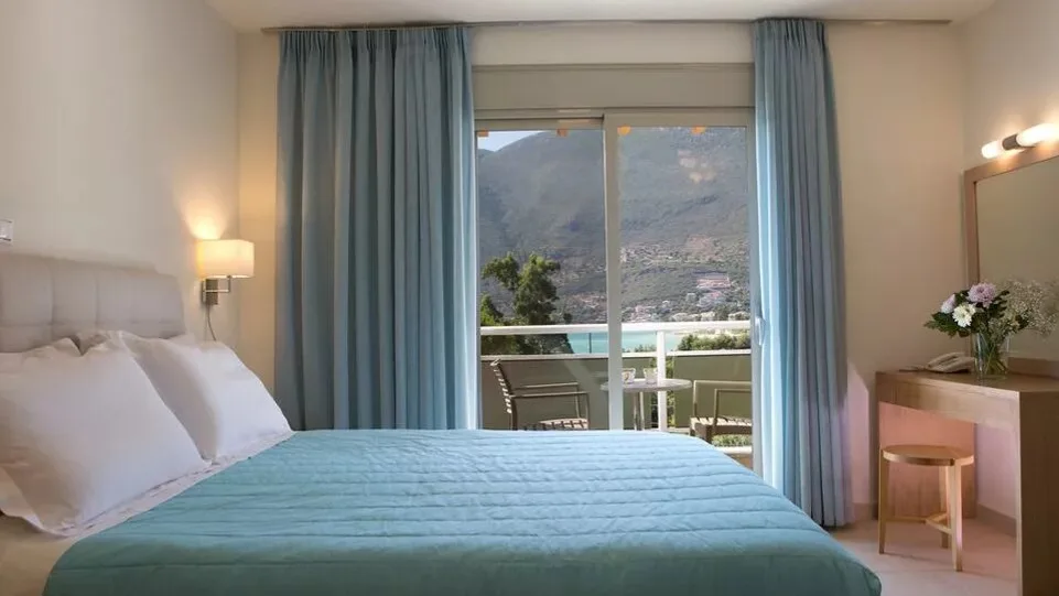 Standard Room Side Sea View