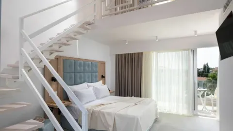 Attic triple room