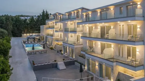 Hanioti Central - 3