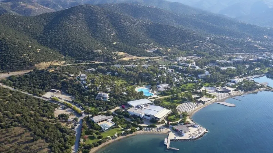 Hydra Beach Resort