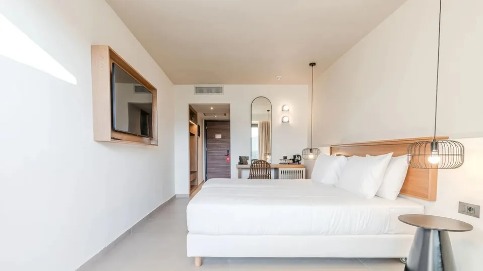 Premium Room with Garden View