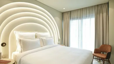 Deluxe Sea View Suite