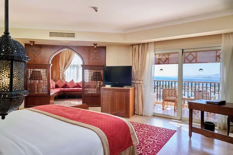 Junior apartman, 1 spavaća soba, balkon, delimičan pogled na more (junior apartman sa bočnim pogledom na more)