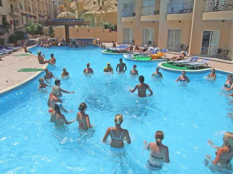 King Tut Aqua Park Beach Resort - 4