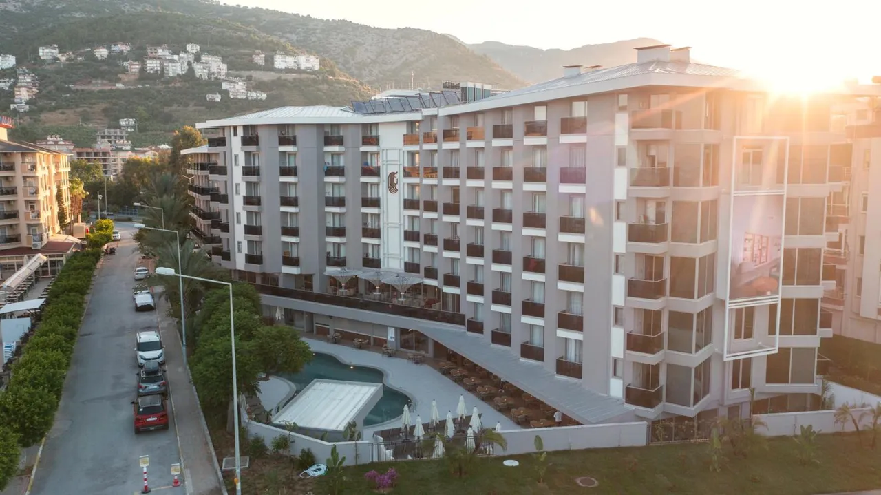 Kleopatra Dreams Beach Hotel