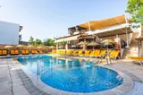 Kriss Hotel - 1