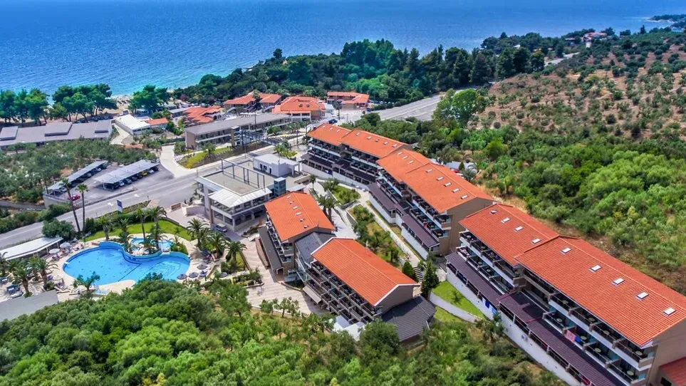 Lagomandra Hotel&Spa