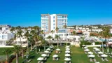 Leonardo Crystal Cove Hotel & Spa - 2