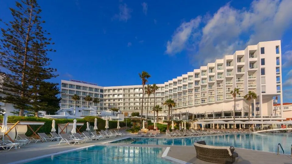 Leonardo Plaza Cypria Maris Beach Hotel & Spa - 2