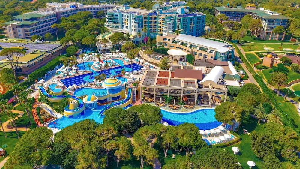 Limak Atlantis de Luxe Hotel