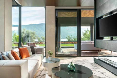 CITRUS VILLA 3 BEDROOM ( Lujo Edition )