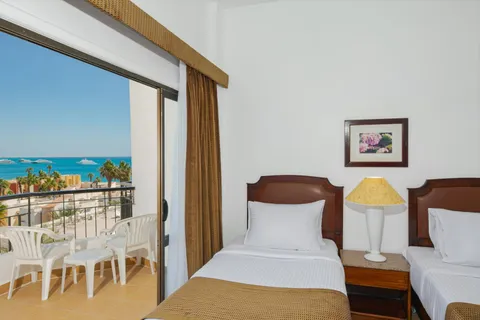 Apartman sa bočnim pogledom na more
